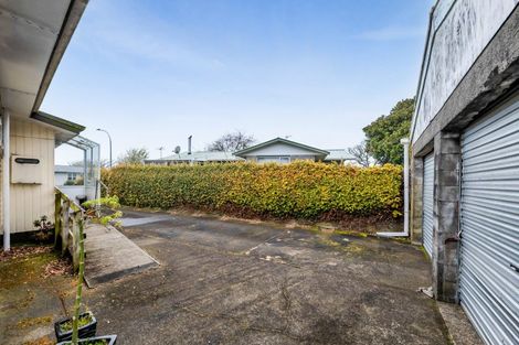 Photo of property in 13 Newbury Place, Waitara, 4320