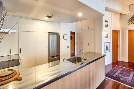 Photo of property in Dominion Apartments, 1/80 Victoria Street, Wellington Central, Wellington, 6011