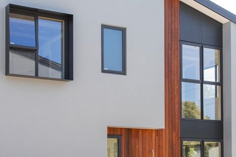 Photo of property in 2/13 Goldsmith Place, Waltham, Christchurch, 8023