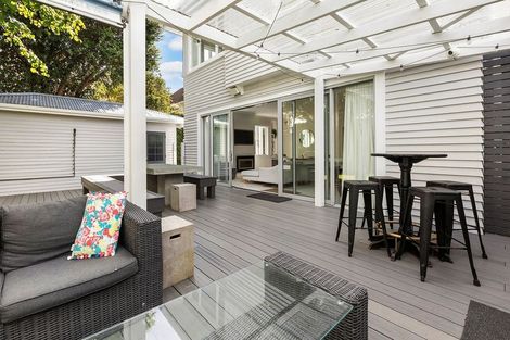 Photo of property in 2 Katherine Avenue, Thorndon, Wellington, 6011