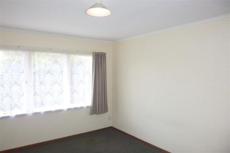 Photo of property in Rosalie Flats, 4/1034 Fergusson Drive, Clouston Park, Upper Hutt, 5018