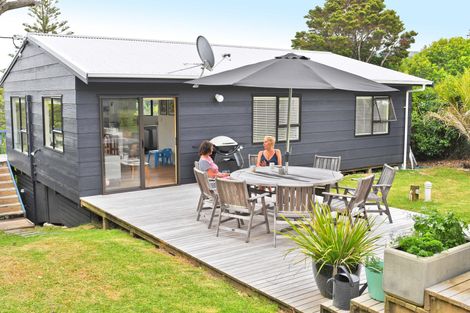 Photo of property in 3 Kendale Drive, Leigh, 0985