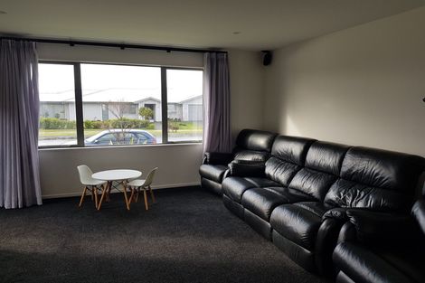 Photo of property in 18 Macphail Avenue, Rangiora, 7400
