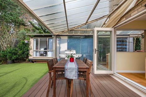 Photo of property in 30 Amherst Place, Albany, Auckland, 0632