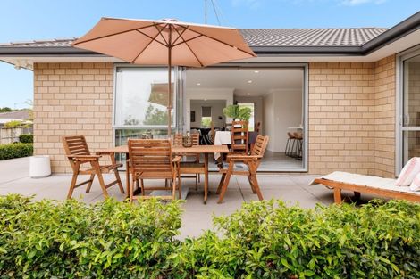 Photo of property in 6 Crater Close, Pyes Pa, Tauranga, 3112