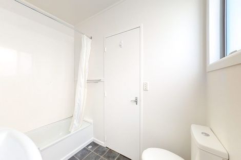 Photo of property in 2 Winnipeg Way, Kingston, Wellington, 6021