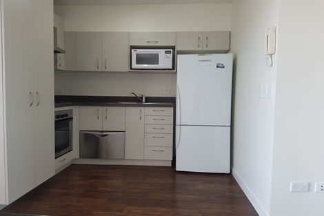 Photo of property in 32/30 Mathesons Road, Phillipstown, Christchurch, 8011