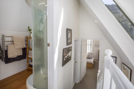 Photo of property in 2/168 Tinakori Road, Thorndon, Wellington, 6011