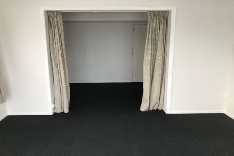 Photo of property in 139 Maupuia Road, Miramar, Wellington, 6022