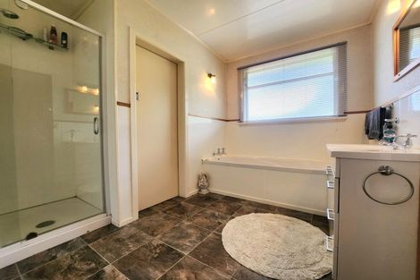 Photo of property in 71 Stuart Street, Holmes Hill, Oamaru, 9401