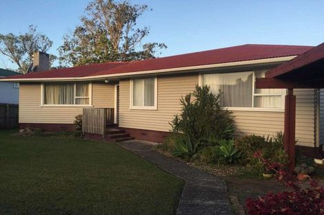 Photo of property in 37 Bruce Road, Glenfield, Auckland, 0629
