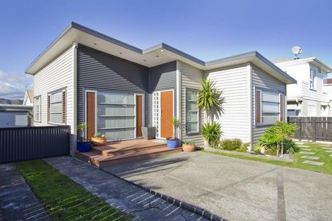 Photo of property in 4 Oriental Street, Petone, Lower Hutt, 5012