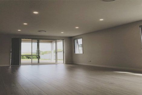 Photo of property in 14 Pampas Drive, Wainui, 0932