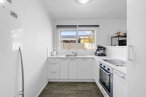 Photo of property in 1/3 Dorendia Place, Clendon Park, Auckland, 2103