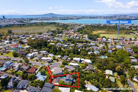 Photo of property in 19 Dudding Avenue, Northcote, Auckland, 0627
