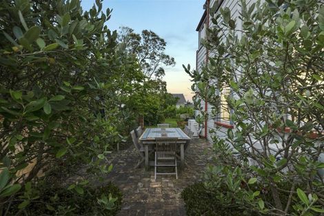 Photo of property in 58 Calliope Road, Stanley Point, Auckland, 0624