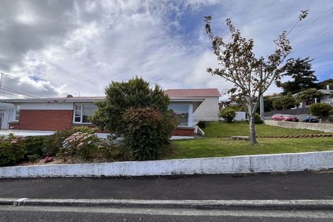 Photo of property in 61 Walton Street, Kaikorai, Dunedin, 9010