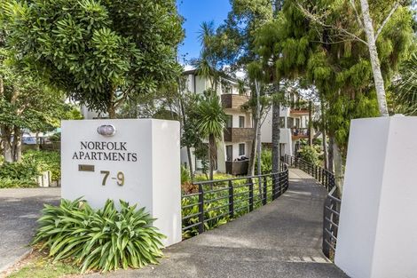 Photo of property in Norfolk Apartments, 7 Ramsgate Terrace, Mairangi Bay, Auckland, 0630