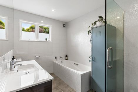 Photo of property in 12 Ripon Crescent, Meadowbank, Auckland, 1072