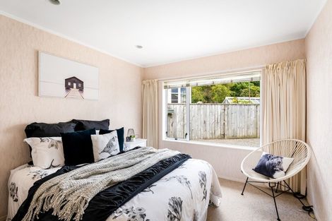 Photo of property in 2/21 Sharpe Crescent, Wainuiomata, Lower Hutt, 5014