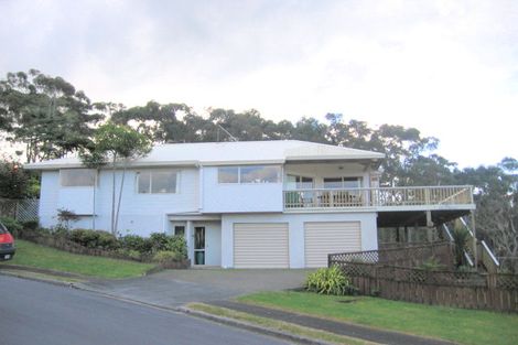 Photo of property in 120 Tuna Place, Onemana, Whangamata, 3691