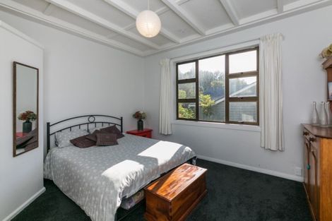 Photo of property in 109 Milton Road, Bluff Hill, Napier, 4110
