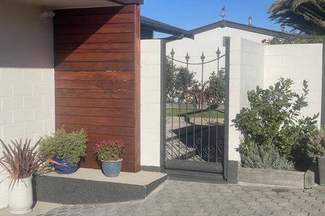 Photo of property in 15a Watson Place, Rangiora, 7400