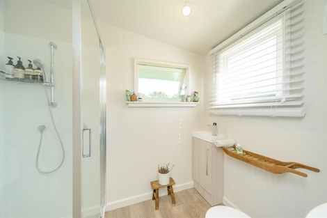 Photo of property in 27 Bond Street, Marton, 4710