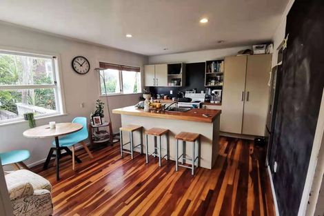 Photo of property in 18 Ranui Avenue, Ranui, Auckland, 0612