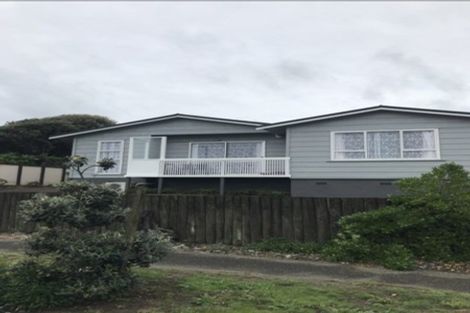 Photo of property in 7 Ara Kuaka, Waikanae Beach, Waikanae, 5036