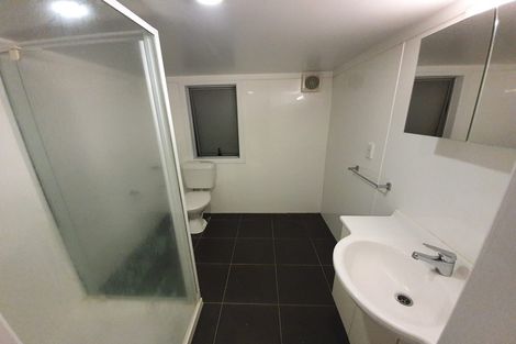 Photo of property in 1/31 Rangatira Road, Birkdale, Auckland, 0626