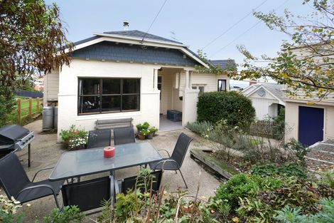 Photo of property in 22 Hunt Street, Andersons Bay, Dunedin, 9013