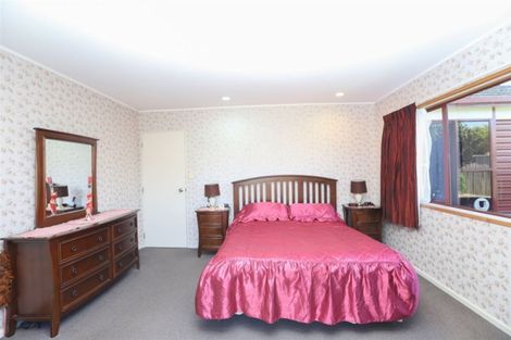Photo of property in 12 Parkview Avenue, Western Heights, Hamilton, 3200