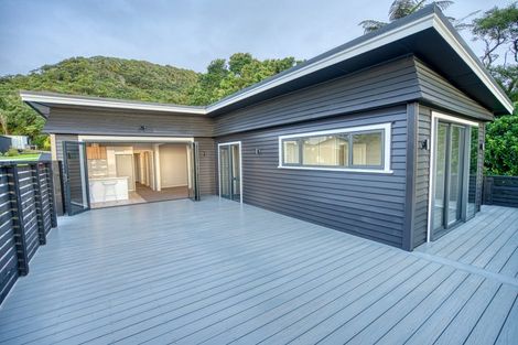 Photo of property in 125 Main South Road, Karoro, Greymouth, 7805