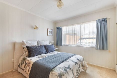 Photo of property in 11 Tukapa Street, Westown, New Plymouth, 4310