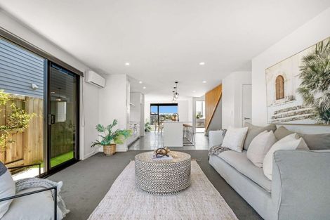 Photo of property in 27 Te Paea Crescent, Papamoa Beach, Papamoa, 3118