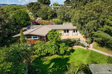 Photo of property in 25 Dell Road, Raumati South, Paraparaumu, 5032