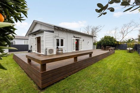 Photo of property in 84 Te Aroha Street, Hamilton East, Hamilton, 3216