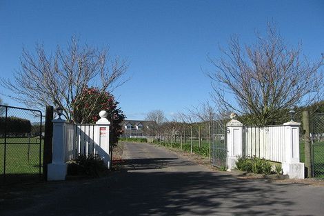 Photo of property in 62 Pioneer Highway, Awapuni, Palmerston North, 4412
