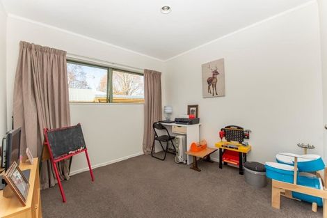 Photo of property in 121 Burns Street, Leamington, Cambridge, 3432