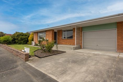 Photo of property in 21 Blakehall Place, Spreydon, Christchurch, 8024