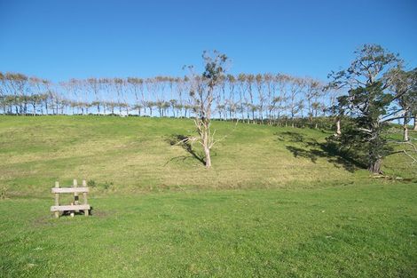 Photo of property in 26 Zefiro Drive, Massey, Auckland, 0614