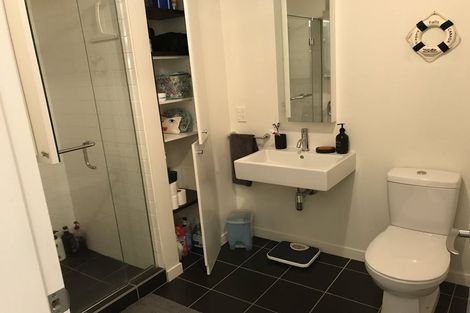 Photo of property in Montreaux, 164 The Terrace, Wellington Central, Wellington, 6011