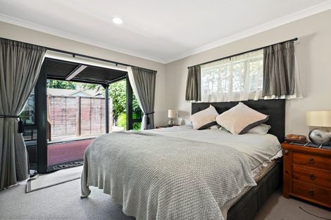 Photo of property in 6 Fencourt Place, Rototuna North, Hamilton, 3210