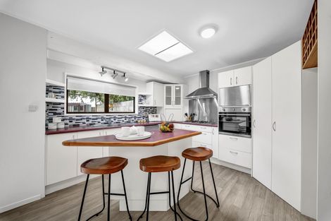 Photo of property in 7 Catania Place, Conifer Grove, Takanini, 2112