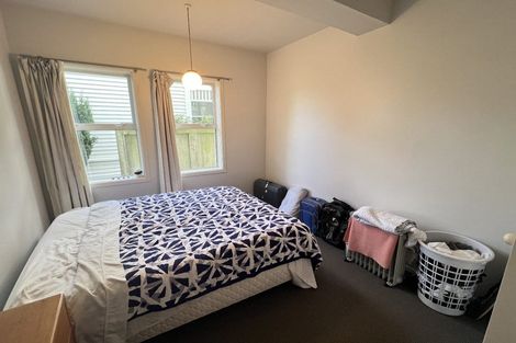 Photo of property in 2/2 Brooklyn Terrace, Brooklyn, Wellington, 6021