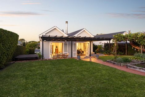 Photo of property in 49 Milton Road, Mount Eden, Auckland, 1024