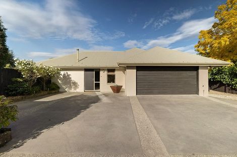 Photo of property in 65 Howards Drive, Lake Hayes, Queenstown, 9304