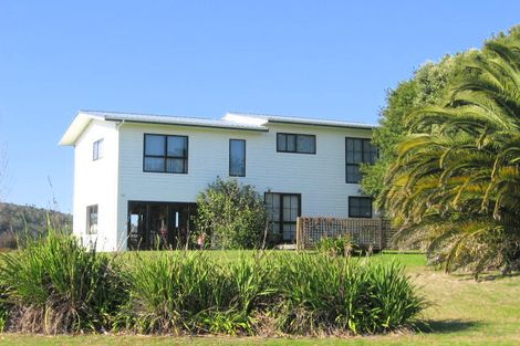 Photo of property in 59 Oyster Drive, Cooks Beach, Whitianga, 3591