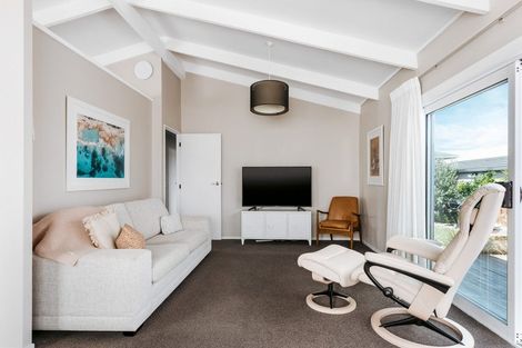 Photo of property in 5b Lachlan Avenue, Mount Maunganui, 3116